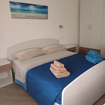 Appartamento Chiara Roseto Degli Abruzzi Exterior foto